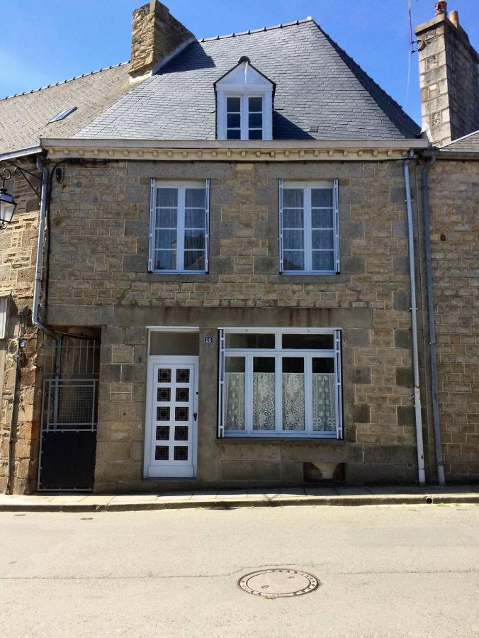 Le Gite Du Mont Val-Couesnon Екстер'єр фото